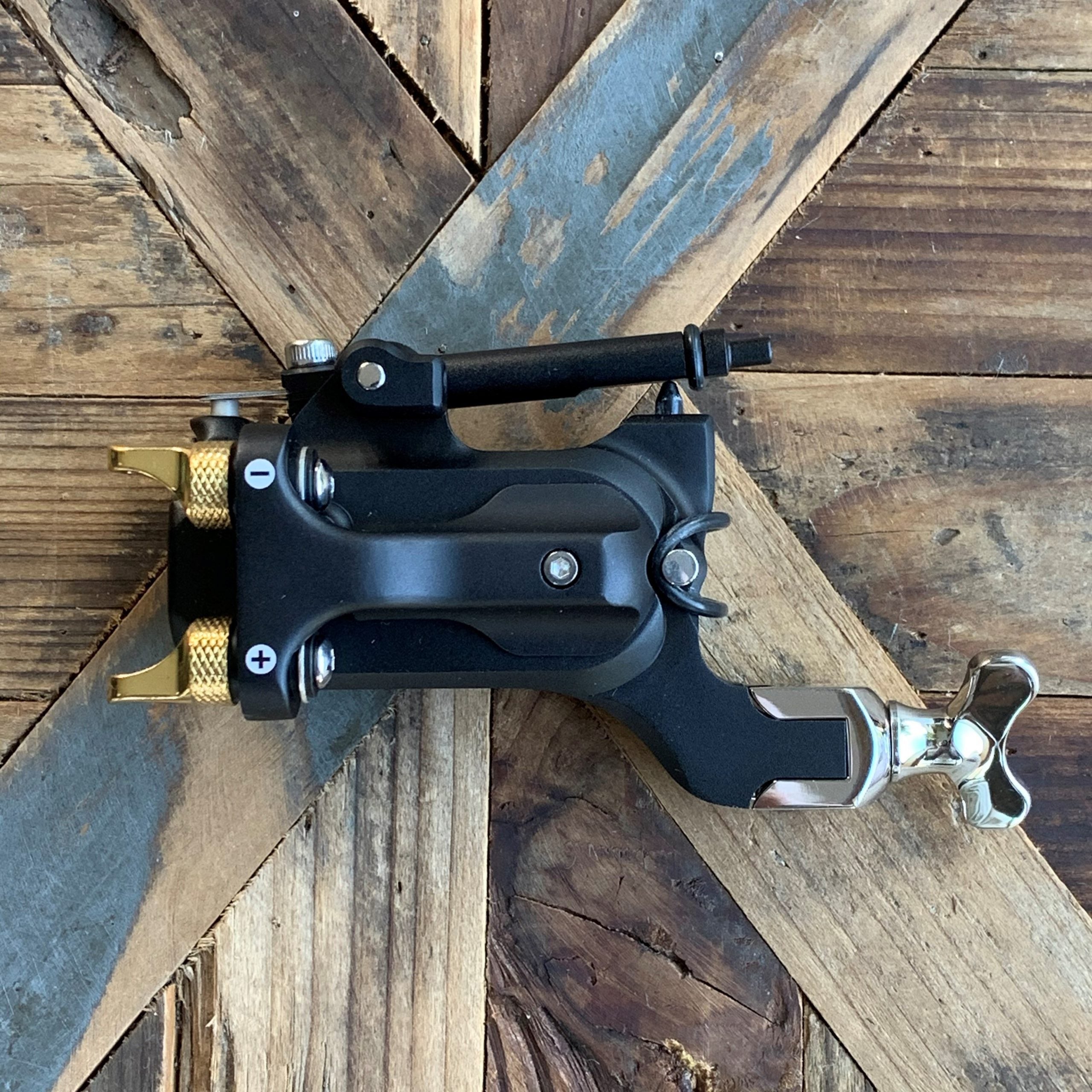 Lucas Ford Model F - Clip Cord - Matte Black