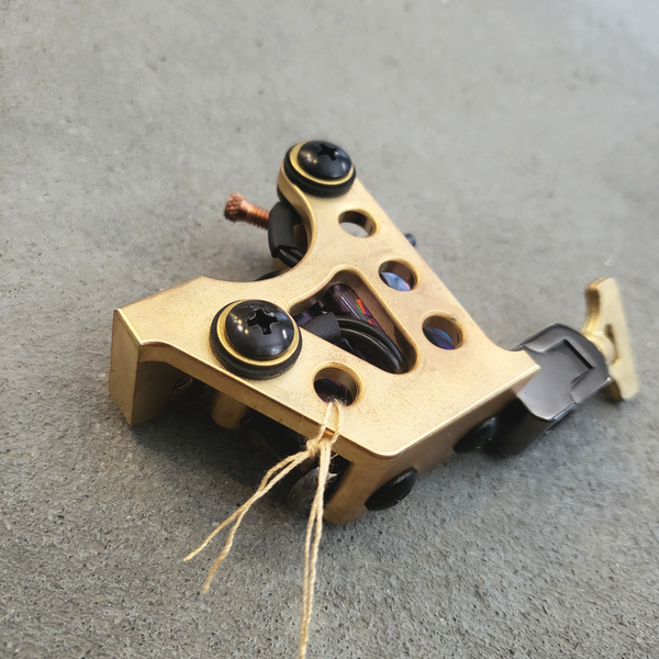 Lucas Ford Gold Mini V2 Liner Tattoo Machine