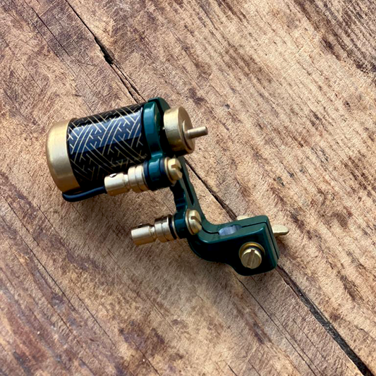 Ironbite Tattoo Machine - Fast Speed Emerald & Gold Sayagata