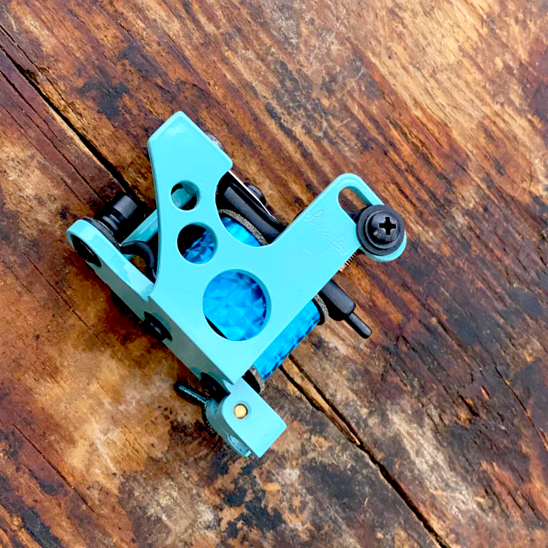 Lucas Ford Blue Widow V Liner Tattoo Machine